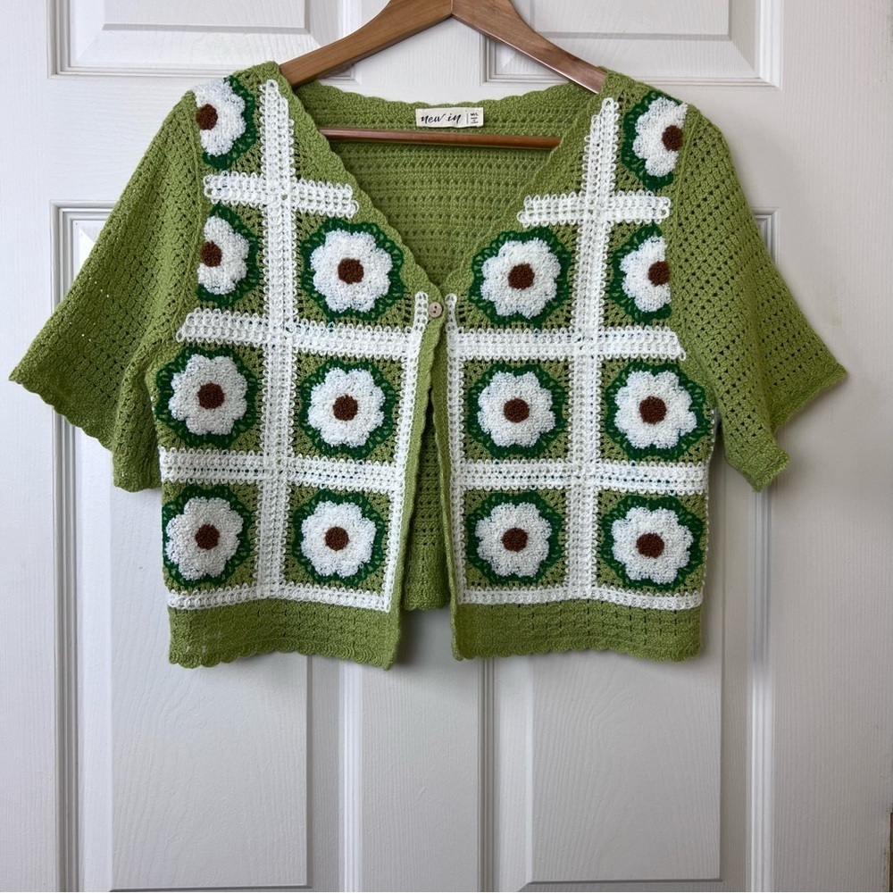 New In Cardigan Crochet Knit Floral Cottagecore